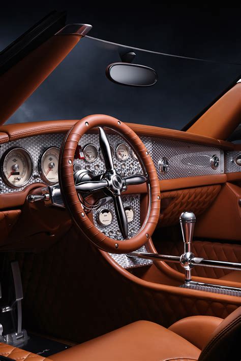 Spyker C8 Spyder Interior – Fotovanjeauto