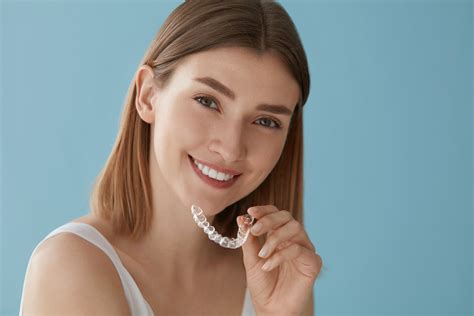 How Do Invisible Aligners Work? (2024 Guide) | Lazzara OrthodonticsLazzara Orthodontics