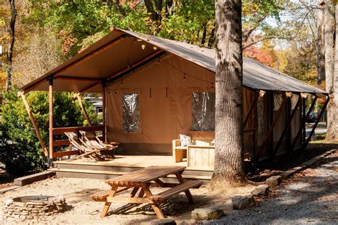 Glamping - Little Arrow Outdoor Resort