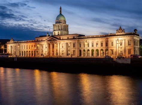 8 Historic Facts about the Custom House in Dublin