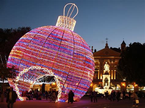 The day in pictures | Best christmas lights, Christmas in paris ...