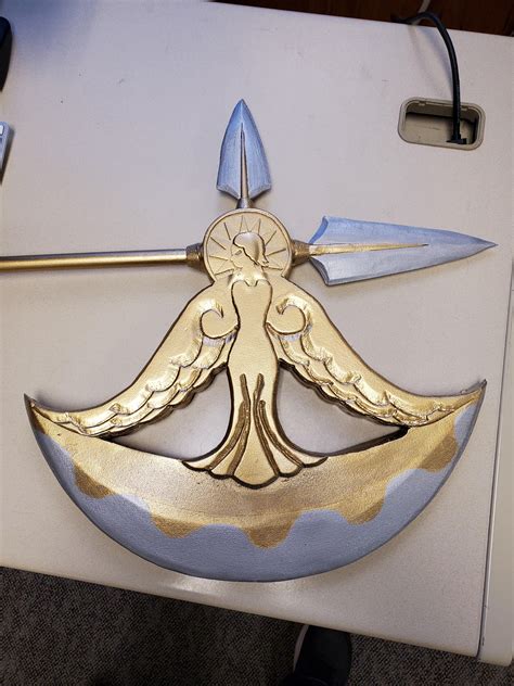 After 33 hours my divine axe Rhitta is done! : r/cosplayprops