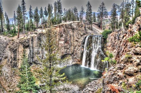 Rainbow Falls Hiking Trail | Mammoth Mountain Hike