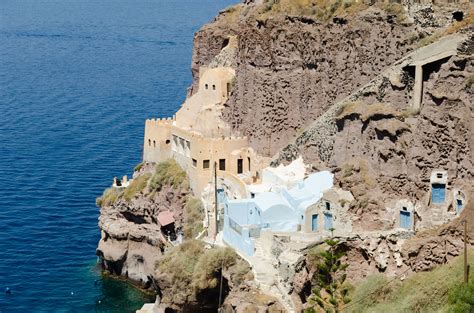 cave houses - Google Search | Santorini, Cave house, House on the rock