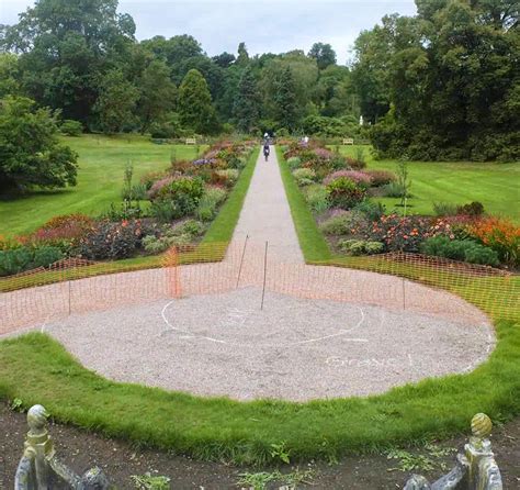 A Month At Cholmondeley Castle Gardens - Time Lapse Video