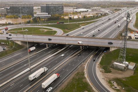 Construction to close section of Hwy. 401 in Mississauga