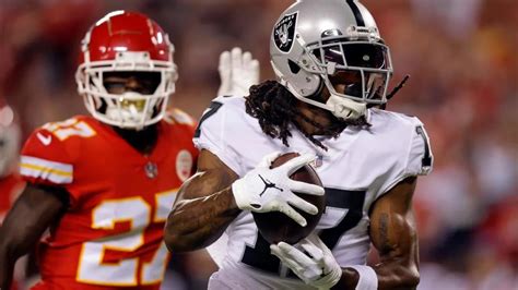 Chiefs vs. Raiders Score: Live Updates, Game Stats, Highlights, NFL ...