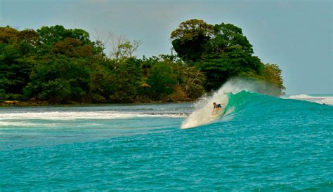 Surfing in Panama - Nomad Surfers | Nomad Surfers