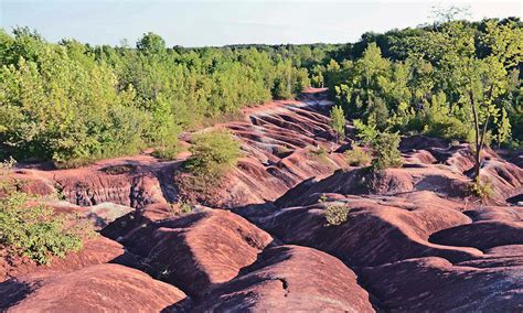 Visiting the Cheltenham Badlands