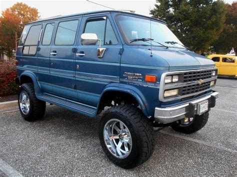 Chevy G20 Shorty Van 4x4 Conversion