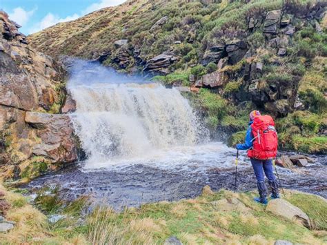 15 BEST Peak District Waterfalls (+ Walks to Visit Them) – Peak ...