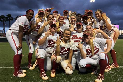 UPDATE: Alabama Crimson Tide Softball Season Recap and Preview for Next Year - Roll 'Bama Roll