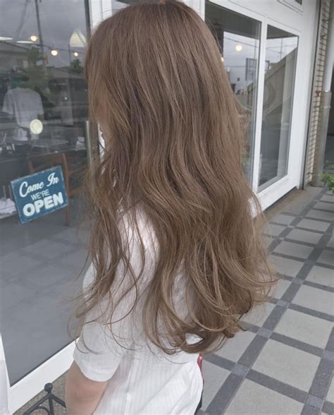 Light Brown Hair | Ash hair color, Hair highlights, Korean hair color