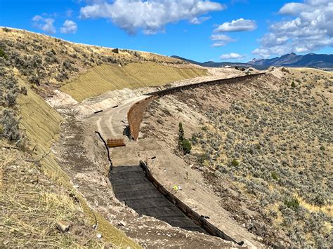 Yellowstone NP Northeast Entrance To Open On Schedule; North Entrance ...