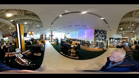 [Theta S] The Packers Pro Shop @ Lambeau Field 360° Videos - YouTube