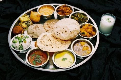 Rajasthani Thali | Indian food recipes, Indian food recipes vegetarian ...