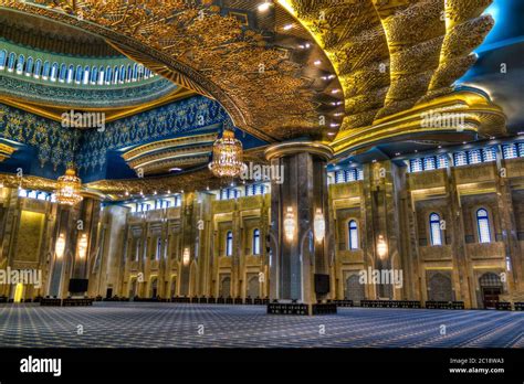 Kuwait Grand Mosque interior, Kuwait-city, Kuwait Stock Photo - Alamy