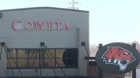 Coweta community rallies in prayer for critically injured former high school football play