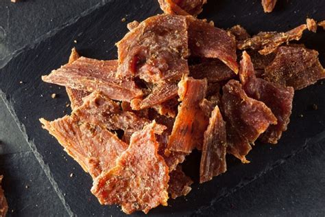 How to Make Sweet & Spicy Turkey Jerky | The Leaf