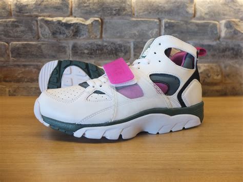 Nike Air Trainer Huarache OG | Kickspotting