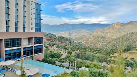 Valley View Casino Hotel Pool: Pictures & Reviews - Tripadvisor