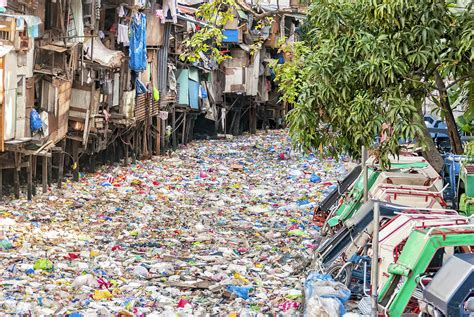 Philippines tackles its waste problem by building roads from recycled plastic - Lonely Planet