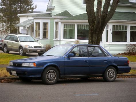 1990 Toyota Camry - Information and photos - MOMENTcar