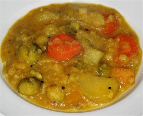 Curried lentil and vegetable soup a British recipe