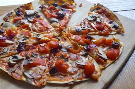 Roasted Peppers And Mushroom Tortilla Pizza Recipe