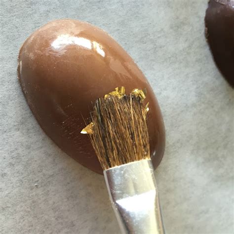 Chocolate Easter Eggs with Edible Gold Leaf - a Tutorial - Purple ...