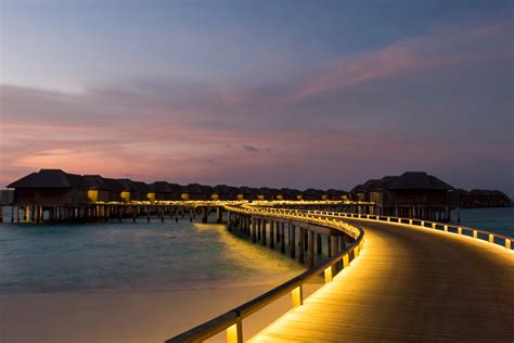 Overwater Villas – Curiocity Holidays