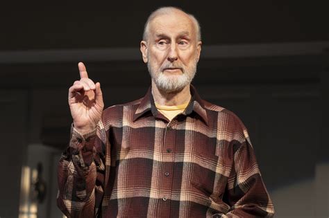 'Succession' star James Cromwell back on Broadway after 28 years