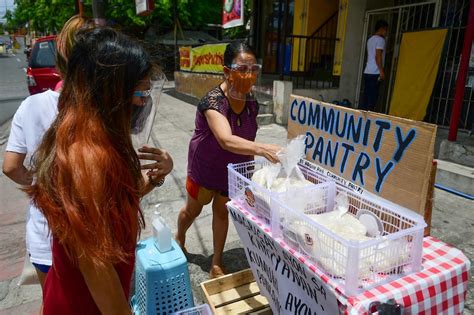 Community pantry movement shows wages, gov't aid not enough: initiator | ABS-CBN News