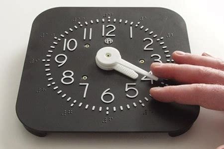 29 Types of Clocks by Mechanism, Features, & Use [Pictures] - WR