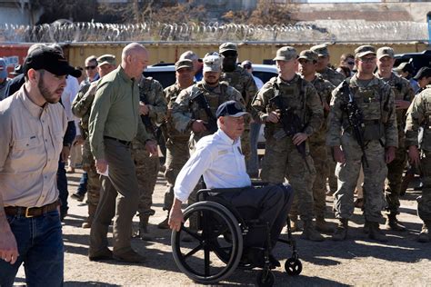 Ahead of Biden and Trump's dueling visits, what's the situation at the Texas border? - ABC News