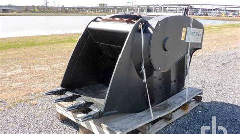 Excavator Crusher Buckets from top manufacturers available | Ritchie Bros.