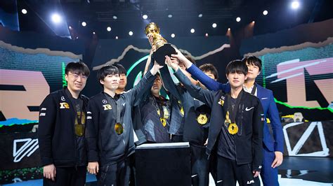 RNG defeats DK to win LOL MSI championship again after three years - CGTN