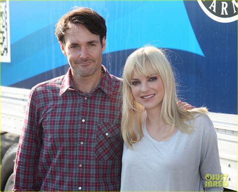 Anna Faris & Will Forte: 'Cloudy' Cast Supports Food Bank!: Photo ...
