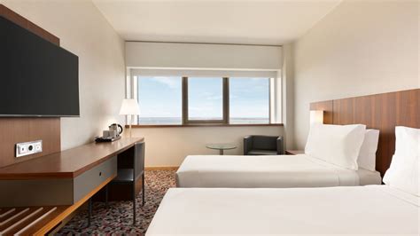 Gallery - Ramada Lisbon | Best Rate Guarantee