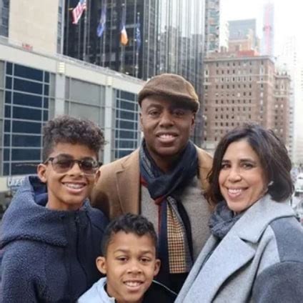 Kevin Frazier is Married to Wife: Yazmin Cader Frazier. Kids. – wifebio.com