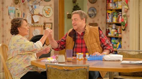 Roseanne Review: The Classics Really Do Hold Up - Paste