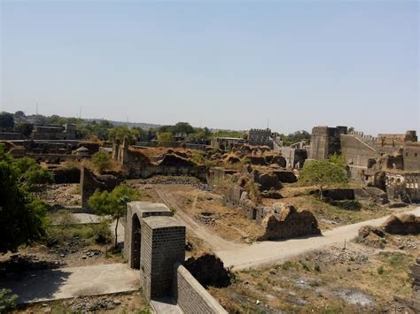 Kandhar Fort in Nanded district in Maharashtra | The journey of a ...