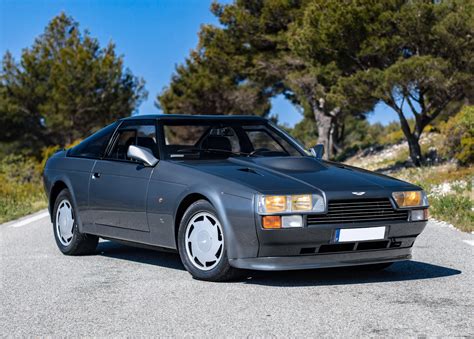 A Rare 80s Supercar: The Aston Martin V8 Vantage Zagato