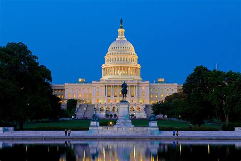 Washington DC Night Tours | Washington DC Monuments Tour