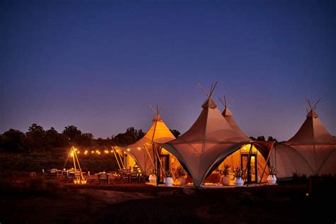 You can sleep in a tent next to the Grand Canyon at a luxury glamping site