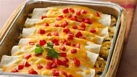 Creamy Chicken Chile Enchiladas recipe from Betty Crocker