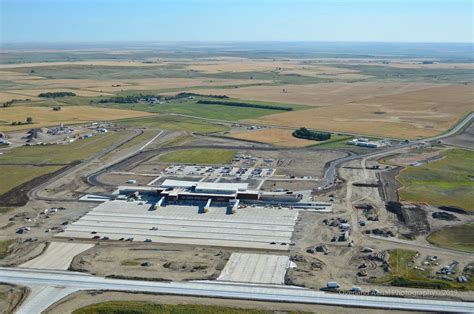 United, Delta to christen new commercial airport in North Dakota