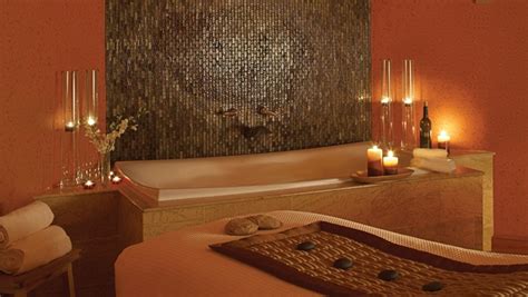 Spa and Strawberries Romance Package | Omni Houston Hotel