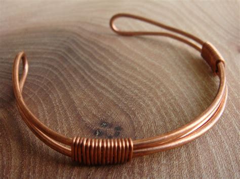 Copper Bracelet / Copper Bangle With Triple Band and a Twist | Etsy | Wire work jewelry, Wire ...