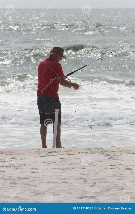 Gulf Shores Alabama Fishing 2019 Editorial Stock Image - Image of checks, gulf: 141710324